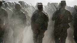 Des soldats dans le centre d'entraînement à Kaboul, en Afghanistan 