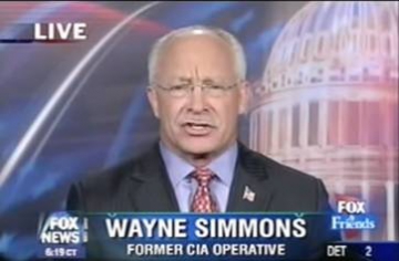 Wayne Simmons, "ancien agent de la CIA" sur Fox News en septembre 2007.